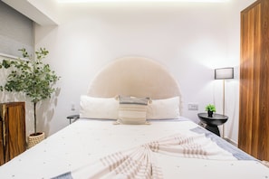Bedroom — Cozy bedroom with king size bed, ensuite bathroom and smart TV