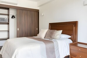 Cama