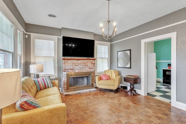 Furniture, Indoors, Living Room, Home Decor, Floor