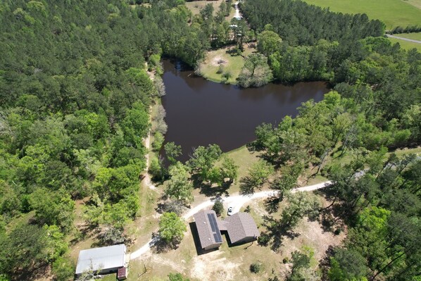 Overview of Hickory Hill Lodge and Lake