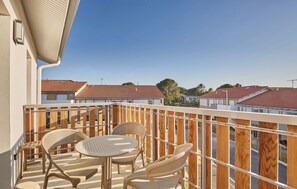 Step outside to your private balcony, where you can enjoy morning coffee surrounded by fresh air and views of the picturesque surroundings.