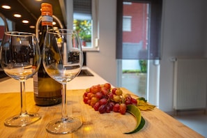 Alimentos y bebidas