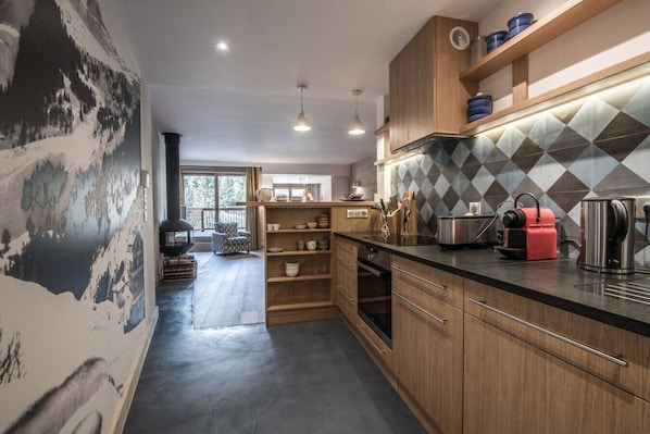 Private kitchen