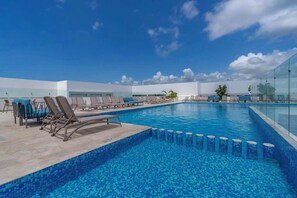 Rooftop pool