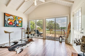 Living Space | Free WiFi | Single-Story Home