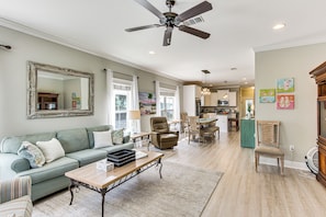 Living Space | Central A/C & Heating | Free WiFi
