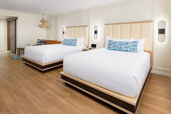Unit with 2 Queen size beds