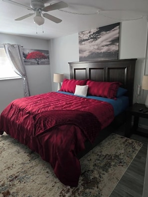 Master bedroom King size Sealy bed