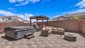 Private Patio with Hot Tub, Pergola & Fire Pit