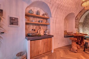 Kitchenette