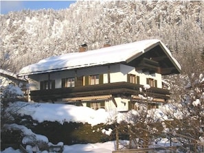 Gästehaus Rita (DE Reit im Winkl) - Stöcker Udo und Claudia - 8324-Haus Rita im Winterkleid