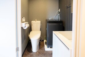 Toilet, washing machine