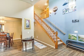 Stairs to 2nd Floor