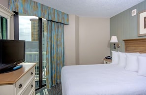 4. Oceanfront Two Bedroom Queen Condo H