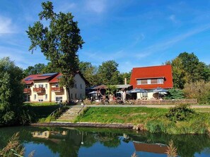 Gasthaus Bukoitza