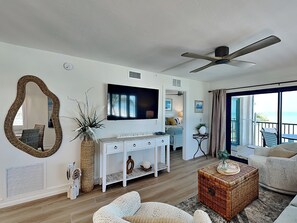 Living Room - Smart TV
