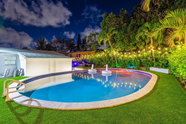 Pool