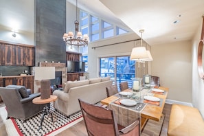 Open concept living room and dining area