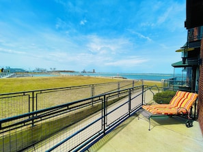 Let natural light flood in as you relax lakeside. These chairs invite intimate conversation, peaceful reflection, or a glass of wine with a view.