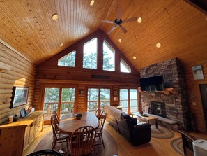 Living Room (1)
