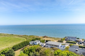 Heath House, Thorpeness: Sea views throughout