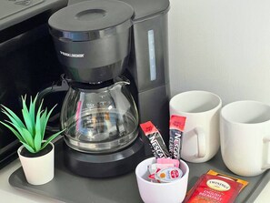 Kaffe og/eller kaffemaskine