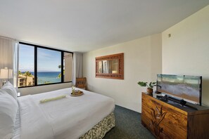 Kaanapali Shores 709 Smart streaming TVs featured in the bedroom