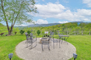 The Lodges at Elkmont | Community Amenities | Fire Pit
