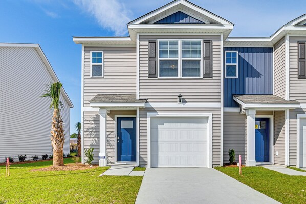 Surfside Beach Vacation Rental | 3BR | 2.5BA | Stairs Required | 1,488 Sq Ft