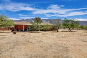Single-Story House | Self Check-In | 7 Mi to the Preserve Golf Club