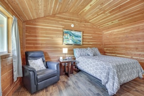 Living Room | Full Bed | Free WiFi | Mini-Split A/C & Heat