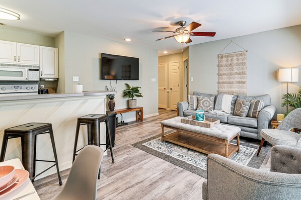 Myrtle Beach Vacation Rental | 2BR | 2BA | 1,050 Sq Ft | Stairs Required