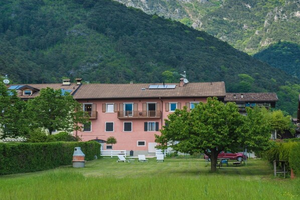 Extérieur maison de vacances [été]