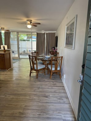 Entry way