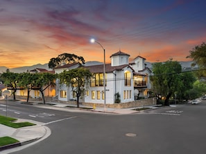 Spanish charm, modern luxury—close to State Street.