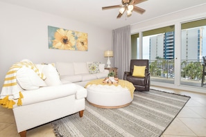 Sterling Shores 302 - Living Area with Balcony Access