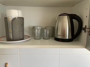 Kaffee und/oder Kaffeemaschine