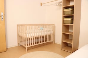 Ferienwohnung-Ferienwohnung Weiß