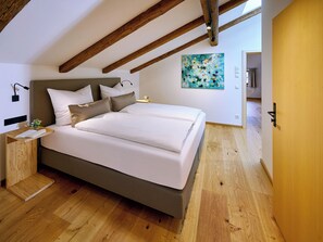 Ferienwohnung Weitblick-Schlafzimmer 1