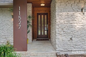 Step 1: Find door. Step 2: Use door code. Step 3: Enter vacation mode!