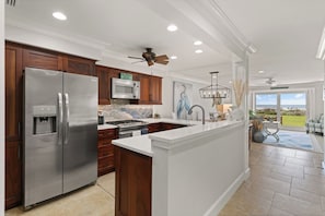 1108 Beachview-14