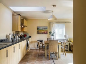 Kitchen/diner | Coach House Apartment, Bournemouth