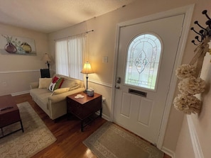 Front Entry Way