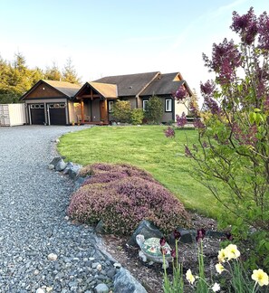 Front of the house 