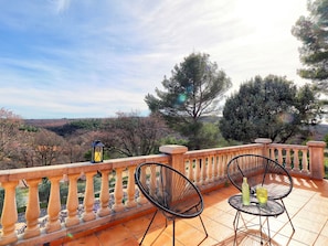 TERRACE 1