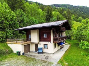Maison, Toit, Chalet, Zone Rurale, Biens, Ferme, Village De Montagne, Cabane En Rondins, Porche, Villa
