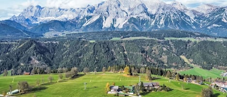 Montagnes Relief, Montagne, Colline, Chaîne De Montagnes, Montagnes, Paysage, Station De Montagne, Crête, Prairie, Vallée