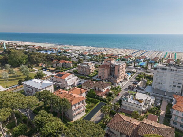 Jour, Horizon, Zone Urbaine, Zone Résidentielle, Côte, Mer, Vue Du Ciel, Design Urbain, Cotiers Et Relief Océaniques, Photographie Aérienne