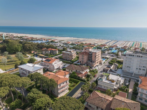 Jour, Horizon, Zone Urbaine, Zone Résidentielle, Côte, Mer, Vue Du Ciel, Design Urbain, Cotiers Et Relief Océaniques, Photographie Aérienne