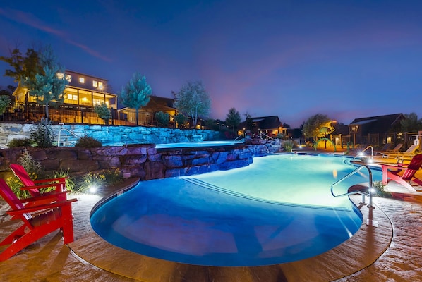 Resort Pools, Hot Tub & Kids Splash Area
